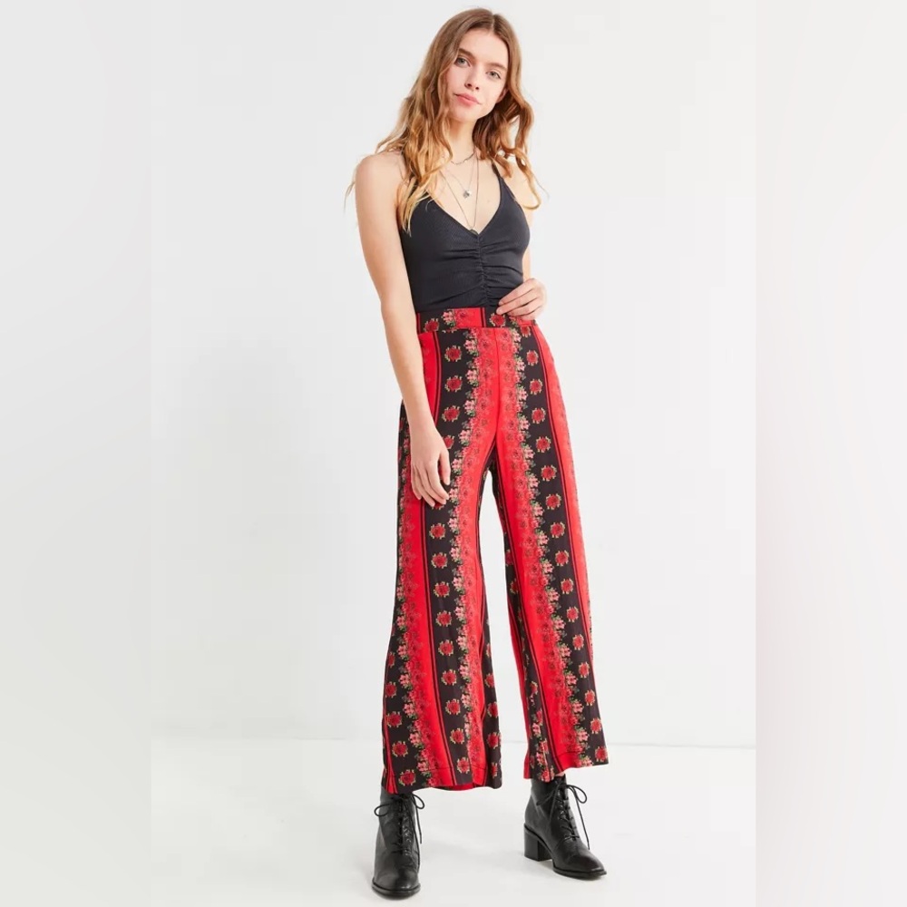 Silence + Noise Extreme Kick Flare Pant | Urban Outfitters